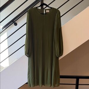 Aritzia Elegant Green Pleated Dress